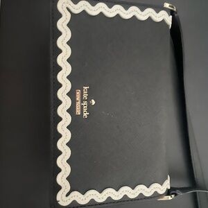 Kate spade small black white purse